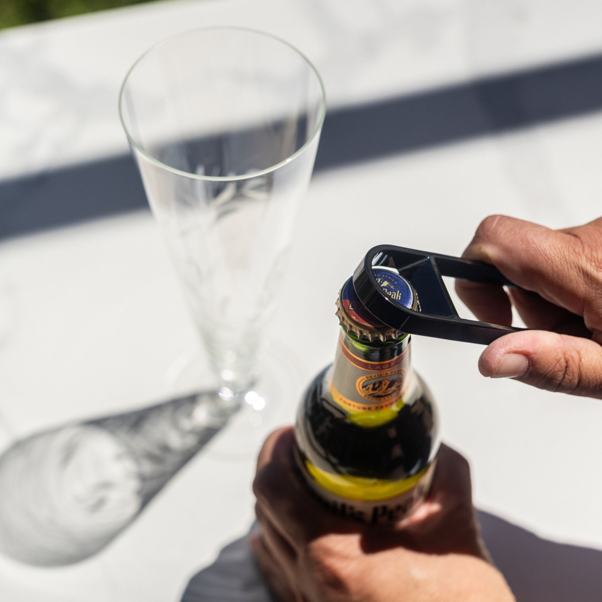 popcap_bottle_opener_1.jpg?v=